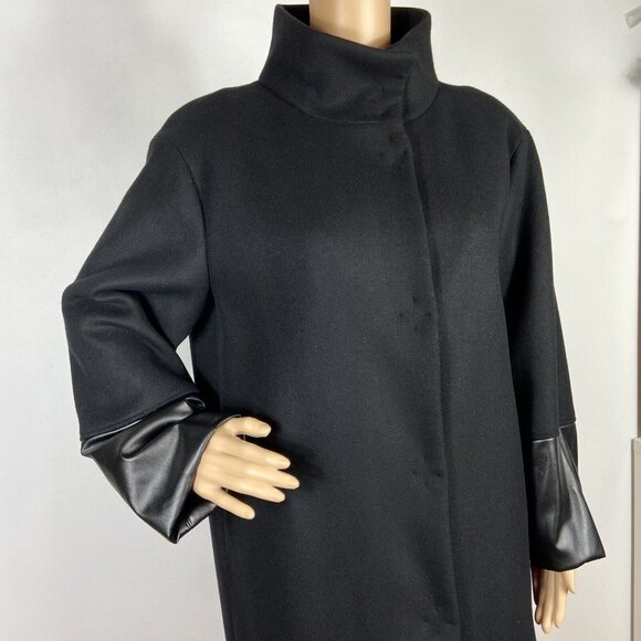 NEW Akris Punto Insulated Wool Blend Car Coat Sz 10 MSRP $1,690 Pleather Wrists - Picture 2 of 11